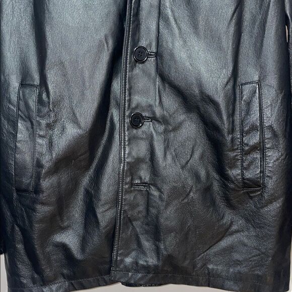 Glossy Black leather Jacket with Structured Shoulders - Picture 4 of 7